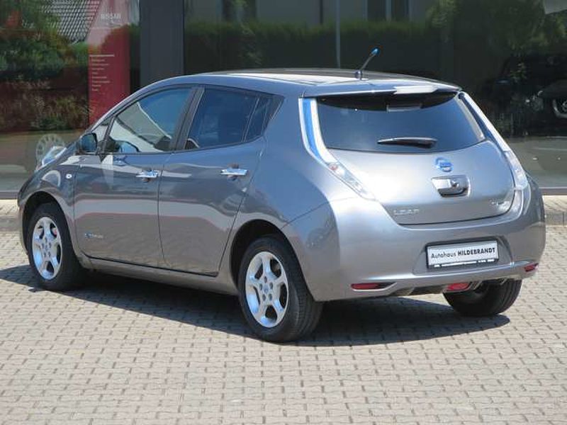 Nissan Leaf Acenta 24kWh, Kamera, Solarzellen